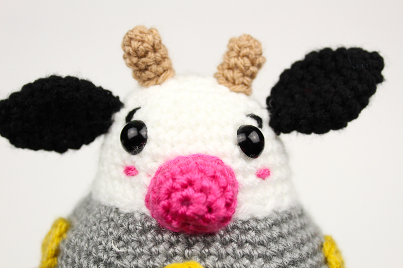 UFO Cow Amigurumi - Knot Bad