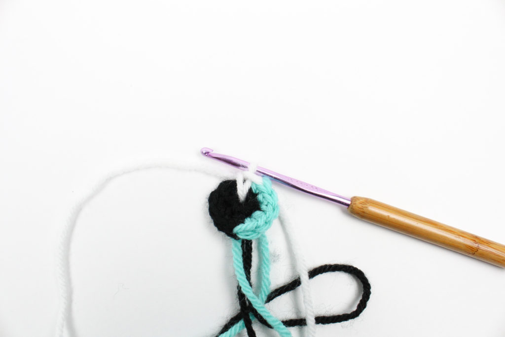 How to Make Crochet Anime Eyes - Knot Bad